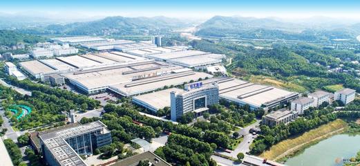 互聯(lián)網(wǎng)+大數(shù)據(jù)+5G 杭叉集團(tuán)以軟件開發(fā)為核心，鍛造智慧未來工廠新標(biāo)桿